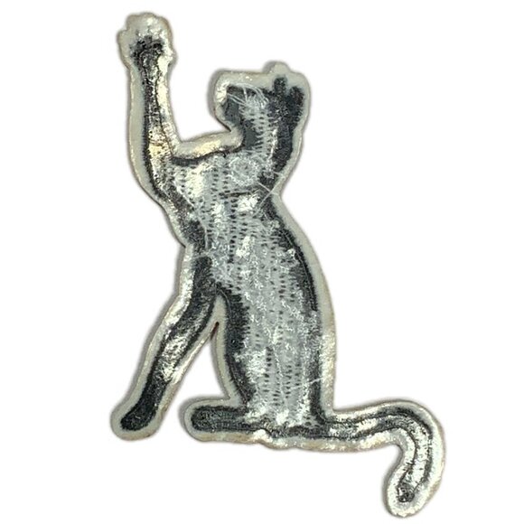 Mystical Cat Embroidered Iron On Patch Symbolic - Picture 4 of 4